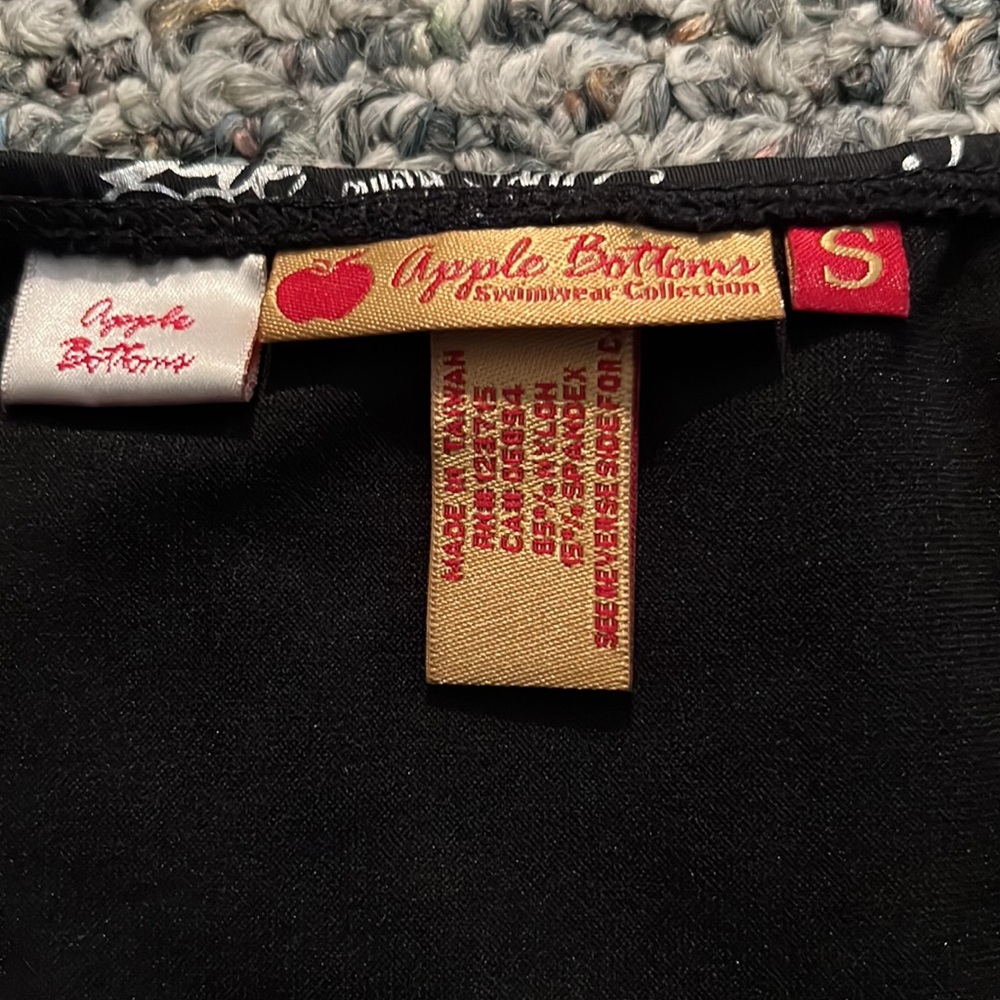 Apple bottom swimsuit bikini bottom only - Picture 2 of 3